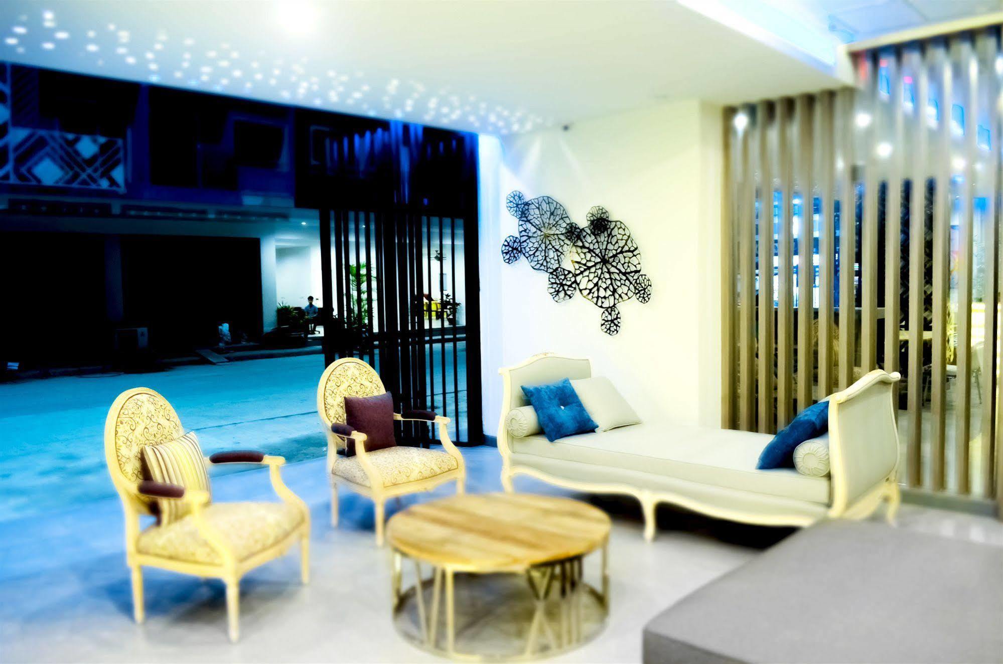 Mirage Express Patong Phuket Hotel Esterno foto
