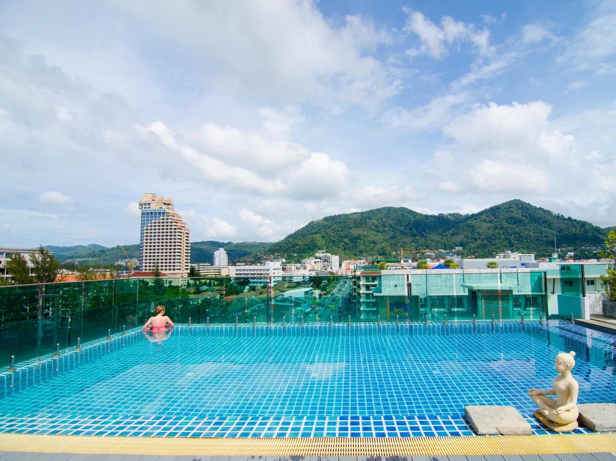 Mirage Express Patong Phuket Hotel Esterno foto