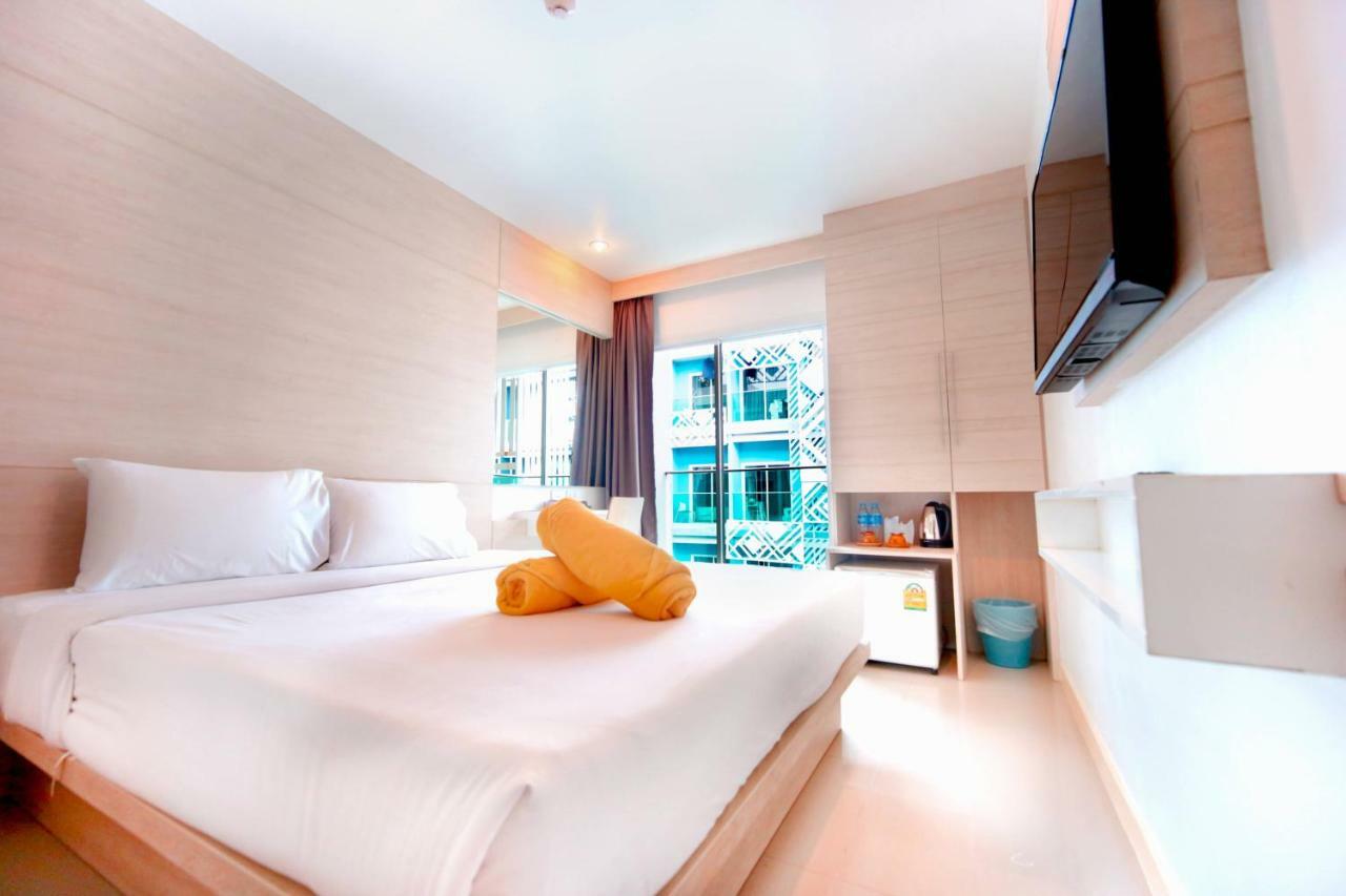 Mirage Express Patong Phuket Hotel Esterno foto